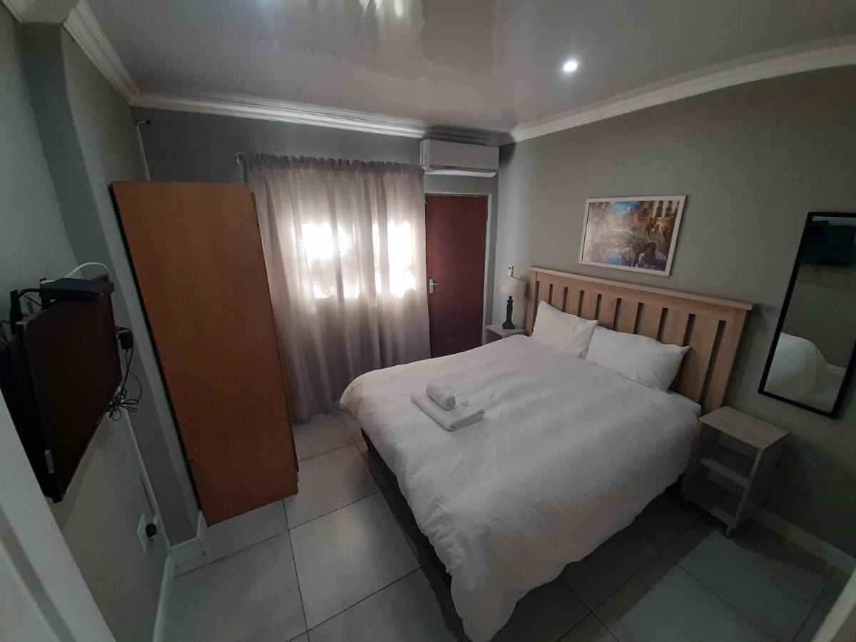 Lux Rooms On 37 Bloemfontein Luaran gambar